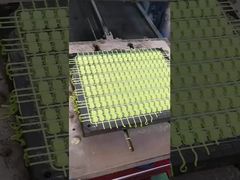 반려동물 프리스비 OEM 17.8cm 치기에 저항성 실리콘 고무 장난감